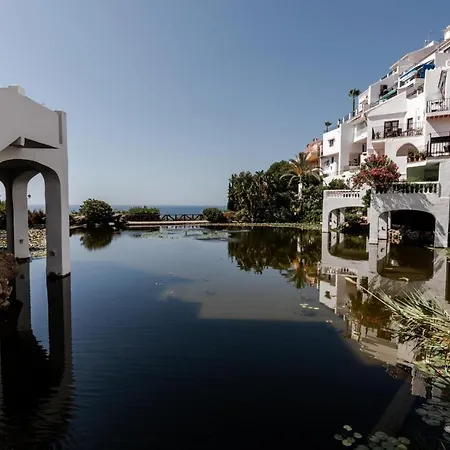 Daire Capistrano Playa, - R9960 Nerja