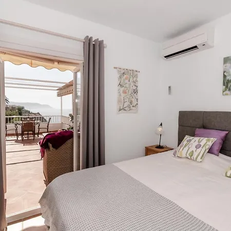 Capistrano Playa, - R9960 * Nerja